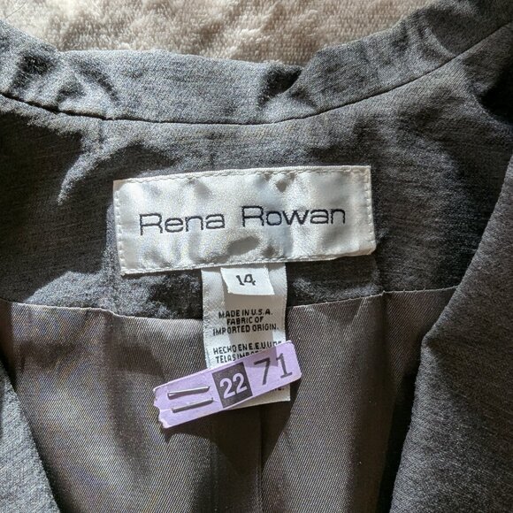 Rena Rowan 2-piece - Picture 3 of 5